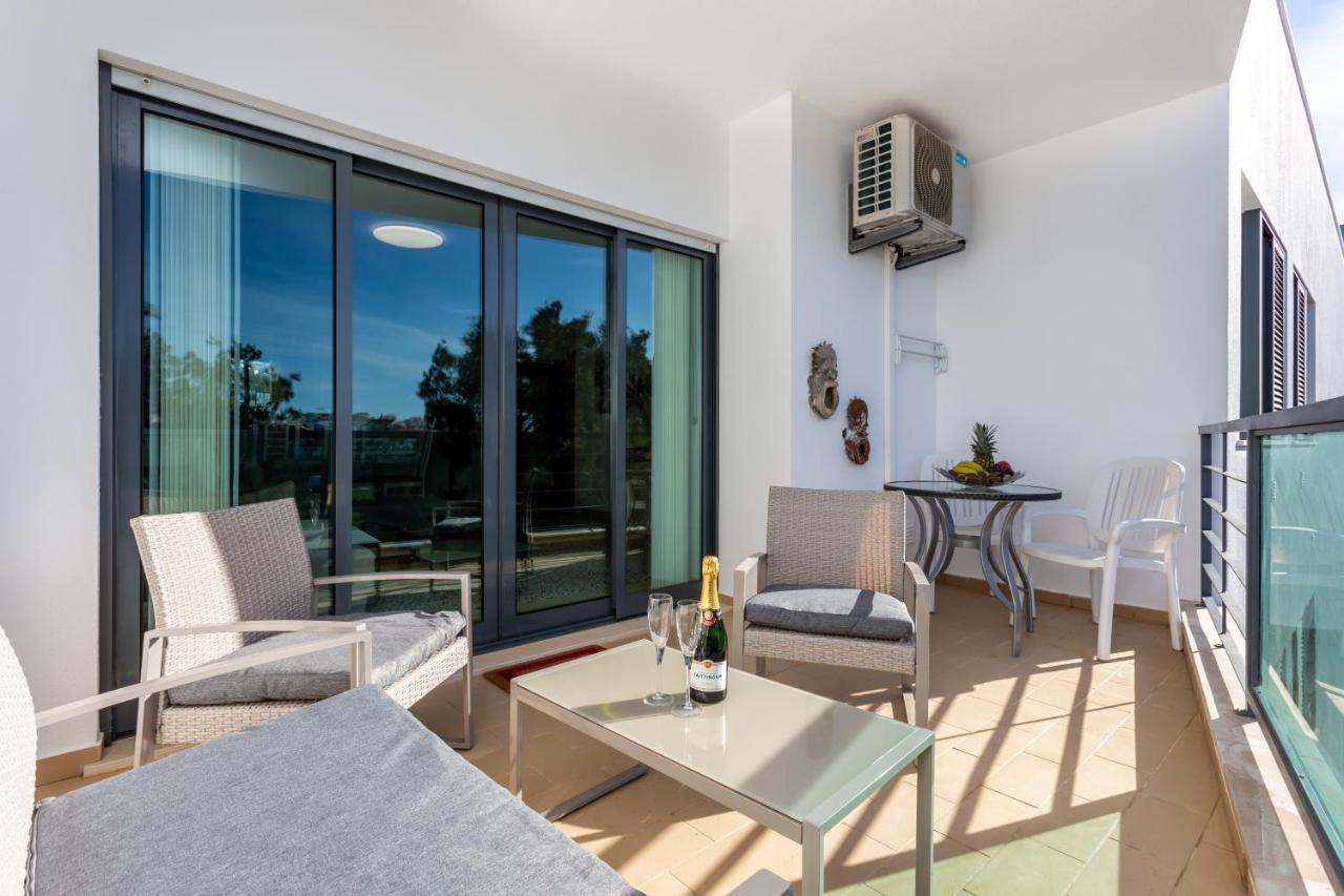 Sacha'S Sweet Home, Lovely 2 Bedroom Apartment, Walking Distance To Town, Beach And Marina Lagos Exteriér fotografie