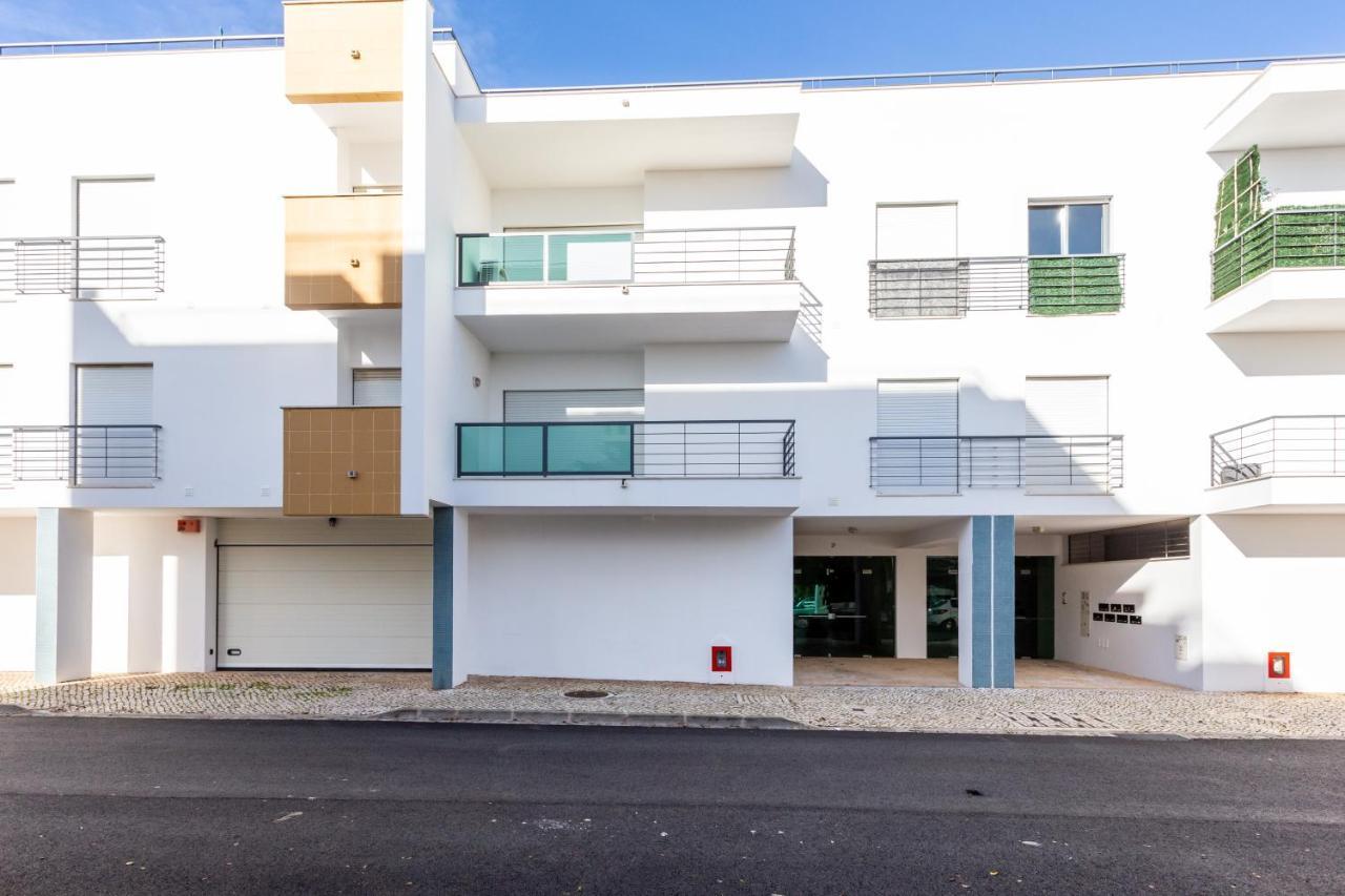 Sacha'S Sweet Home, Lovely 2 Bedroom Apartment, Walking Distance To Town, Beach And Marina Lagos Exteriér fotografie